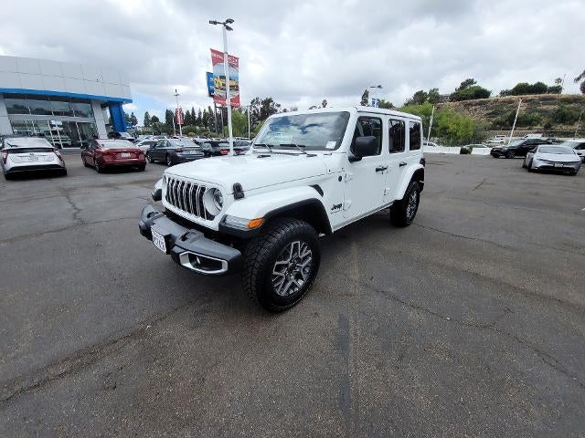 2025 Jeep Wrangler 4-Door Sahara 4x4