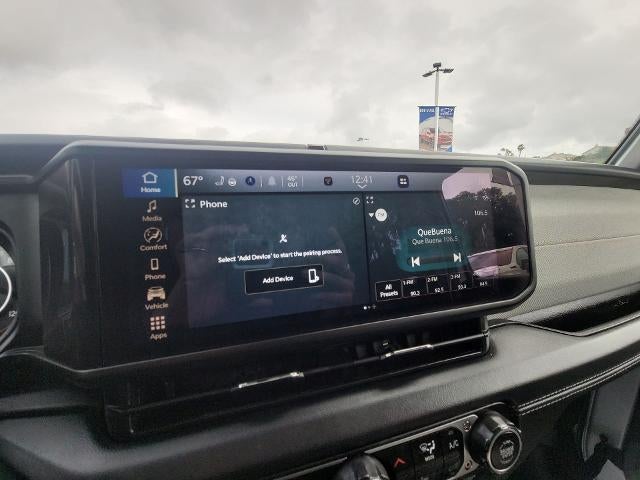 2024 Jeep Wrangler 4-Door Sahara 4x4