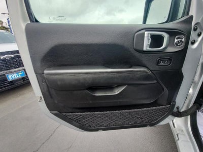 2024 Jeep Wrangler 4-Door Sahara 4x4