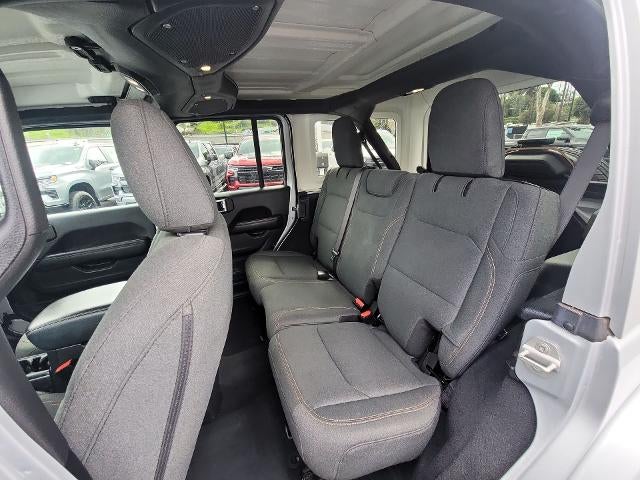 2024 Jeep Wrangler 4-Door Sahara 4x4