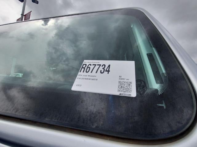 2024 Jeep Wrangler 4-Door Sahara 4x4