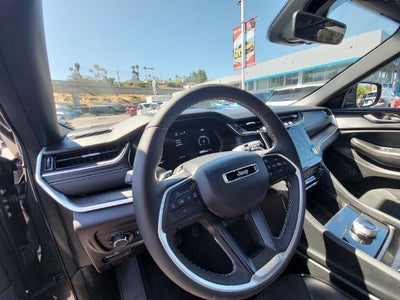 2025 Jeep Grand Cherokee L Altitude X 4x2