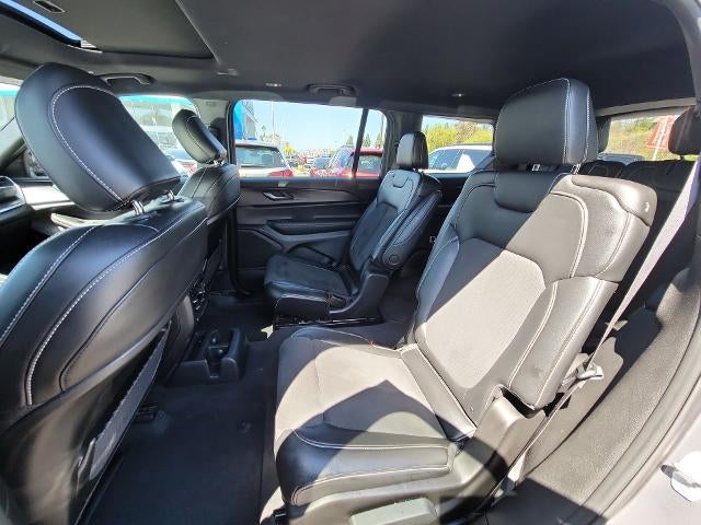 2025 Jeep Grand Cherokee L Altitude X 4x2