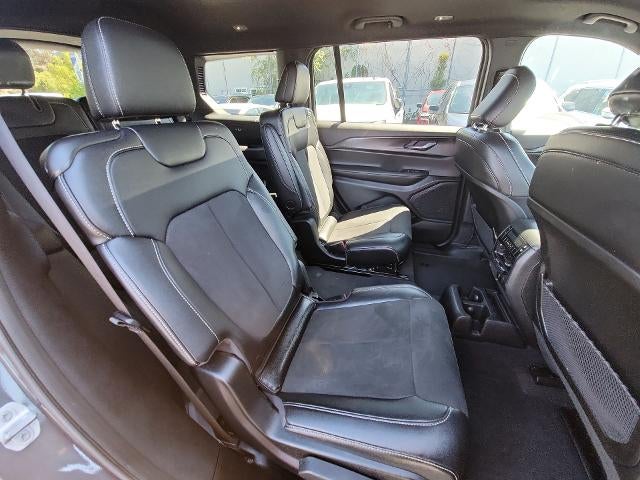 2025 Jeep Grand Cherokee L Altitude X 4x2