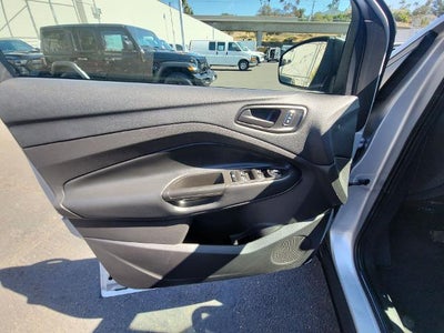 2016 Ford Escape S