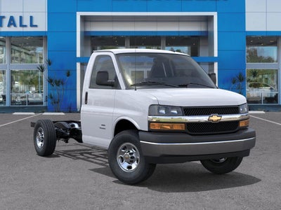 2025 Chevrolet Express Cutaway 3500 1WT