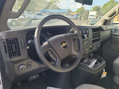 2025 Chevrolet Express Cutaway 3500 1WT