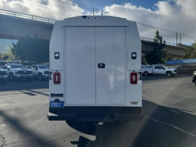 2025 Chevrolet Express Cutaway 3500 1WT