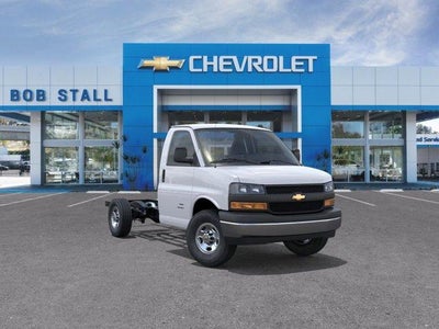 2026 Chevrolet Express Cutaway 3500 1WT