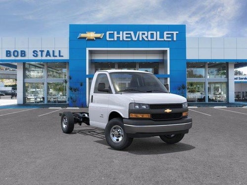 2026 Chevrolet Express Cutaway 3500 1WT