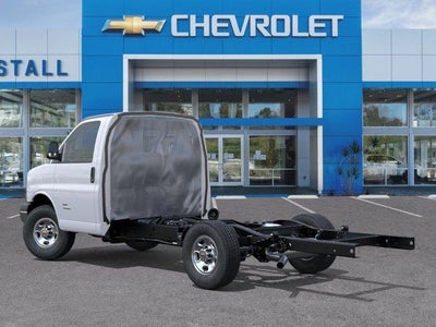 2026 Chevrolet Express Cutaway 3500 1WT