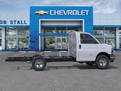 2026 Chevrolet Express Cutaway 3500 1WT