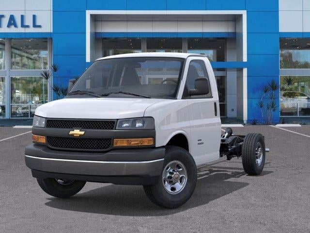 2026 Chevrolet Express Cutaway 3500 1WT