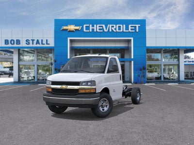 2025 Chevrolet Express Cutaway 3500 1WT