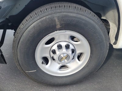 2025 Chevrolet Express Cutaway 3500 1WT