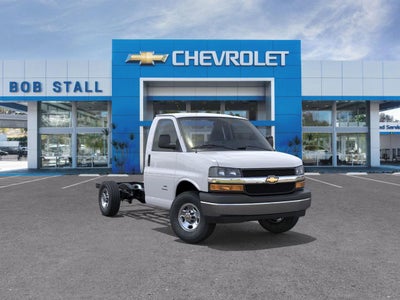 2025 Chevrolet Express Cutaway 3500 1WT