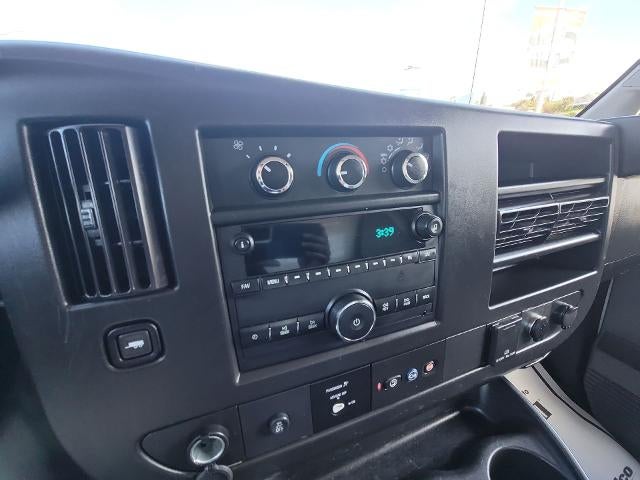 2022 Chevrolet Express Cutaway 3500 Work Van