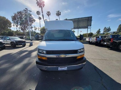 2022 Chevrolet Express Cutaway 3500 Work Van