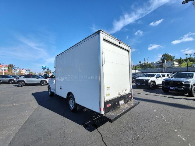 2022 Chevrolet Express Cutaway 3500 Work Van