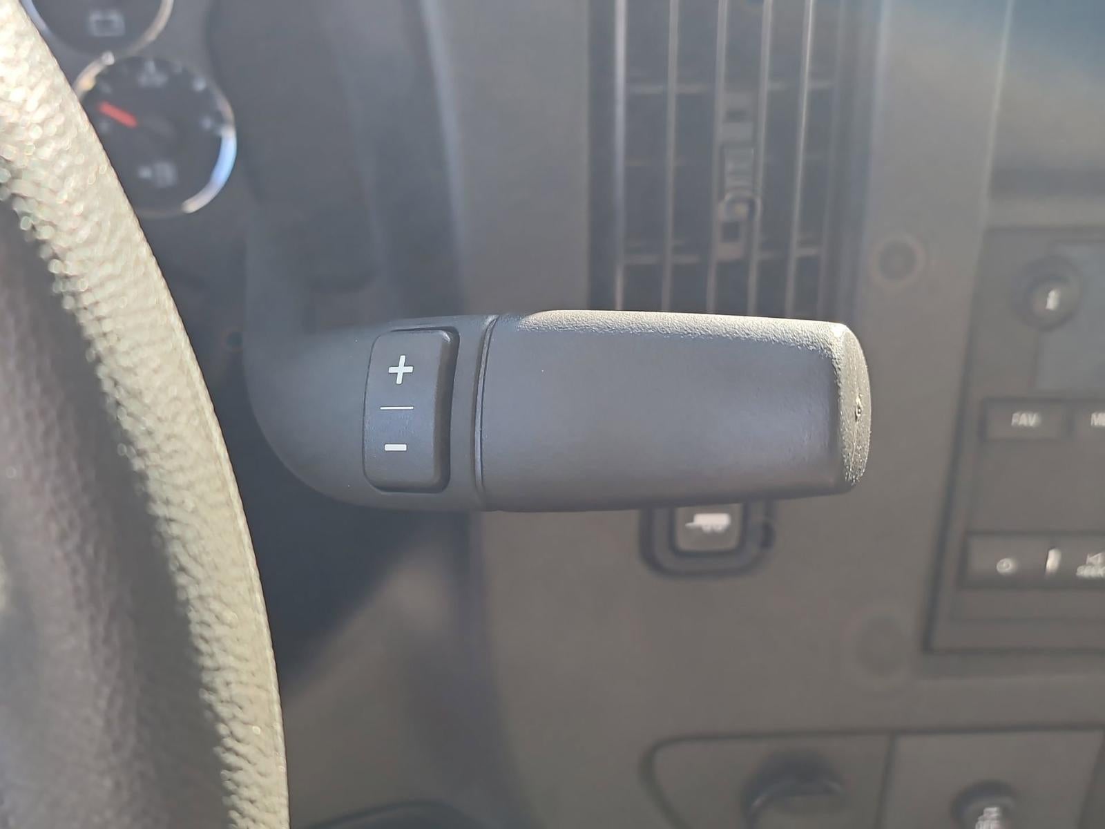 2024 Chevrolet Express Cutaway 3500 1WT