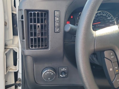 2024 Chevrolet Express Cutaway 3500 1WT