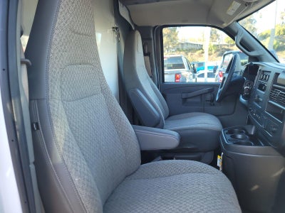 2024 Chevrolet Express Cutaway 3500 1WT