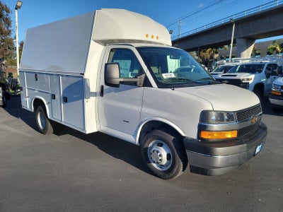 2025 Chevrolet Express Cutaway 3500 1WT