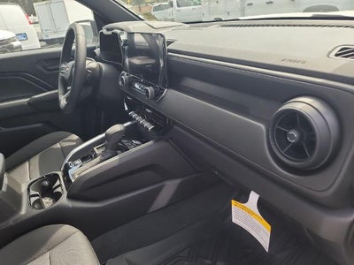 2024 Chevrolet Colorado WT