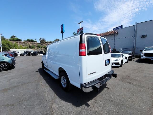 2025 Chevrolet Express Cargo WT