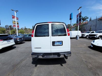 2025 Chevrolet Express Cargo WT