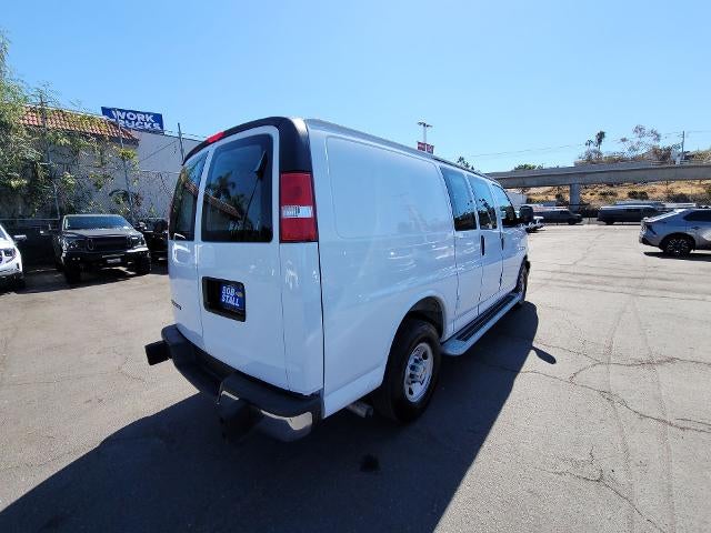 2025 Chevrolet Express Cargo WT