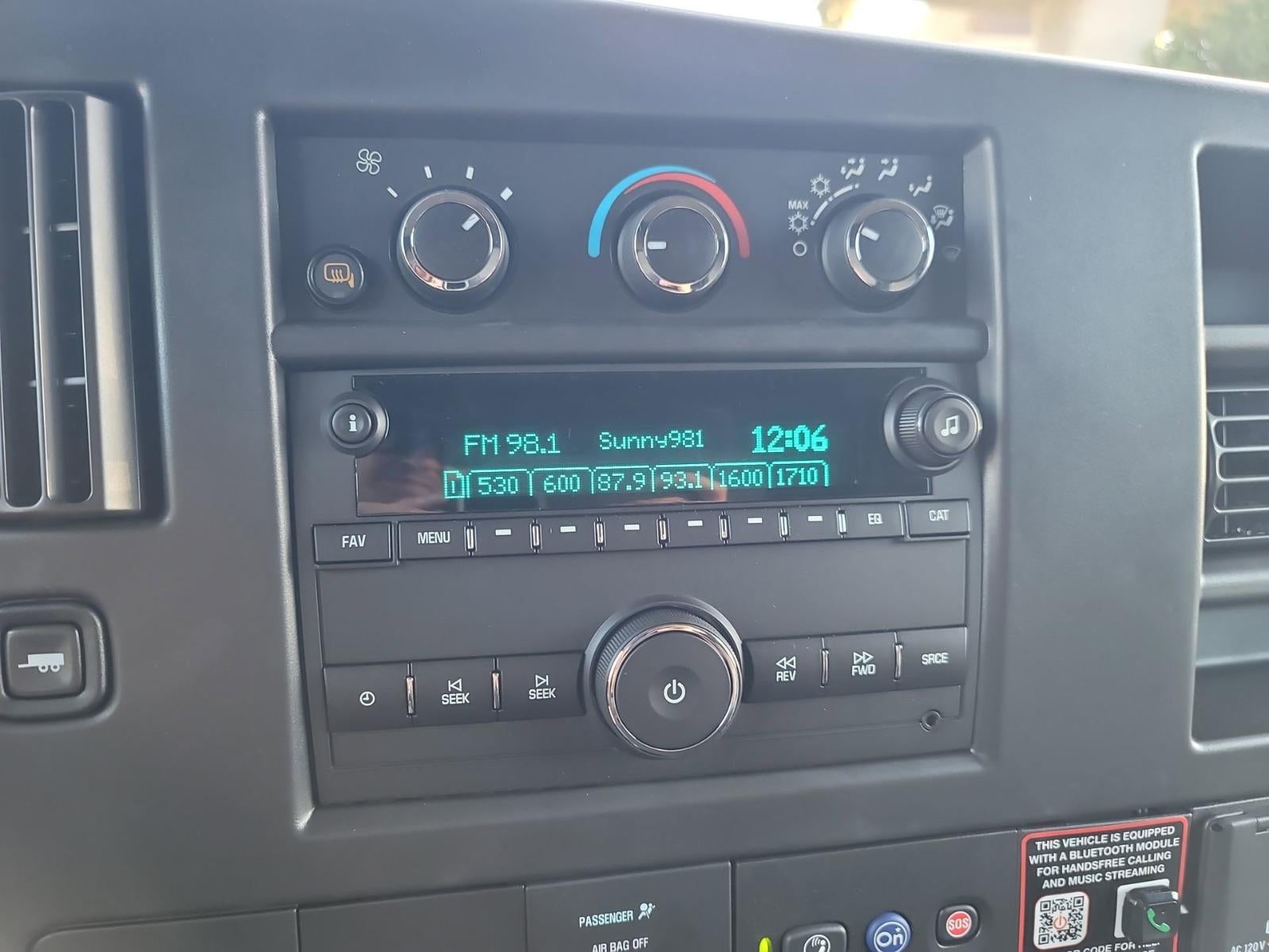 2025 Chevrolet Express Cargo 2500 WT