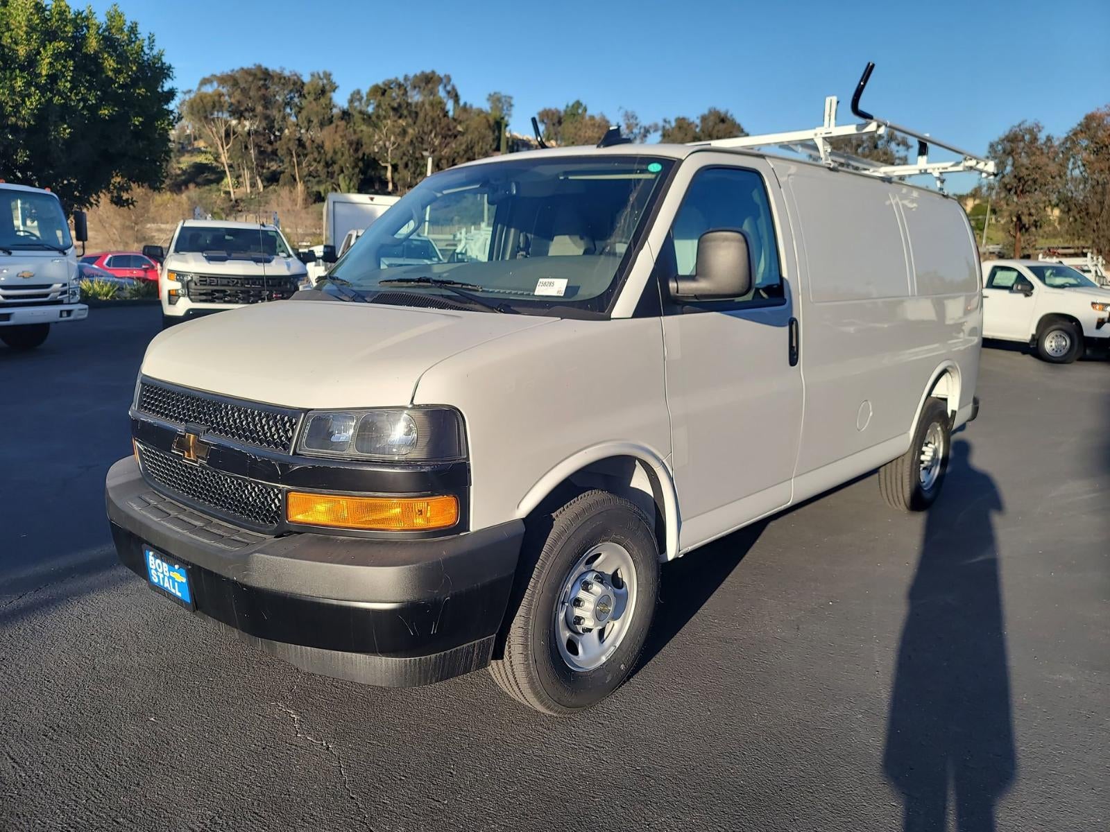 2025 Chevrolet Express Cargo 2500 WT