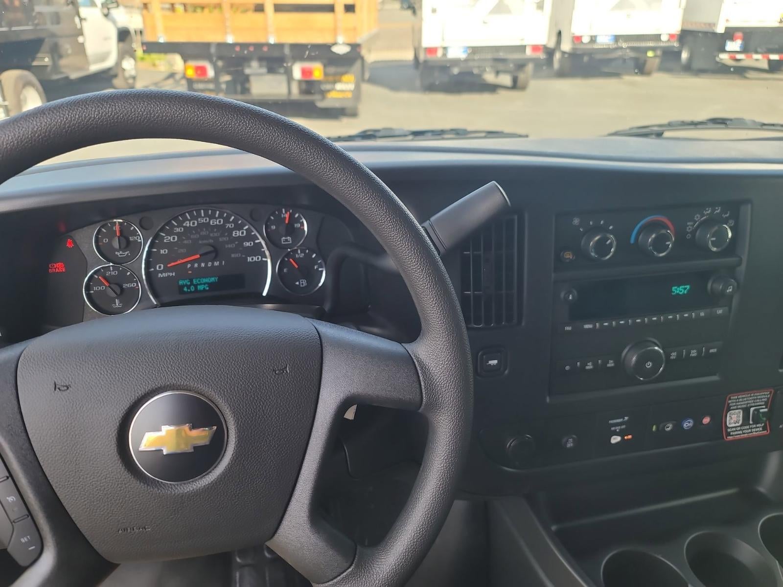 2025 Chevrolet Express Cargo 2500 WT