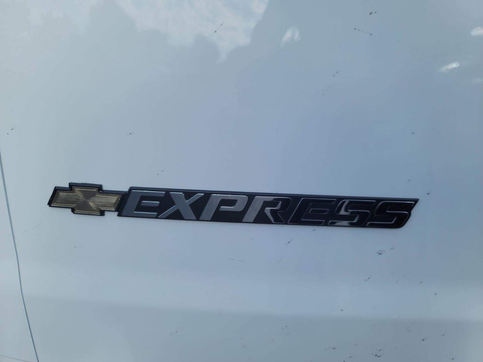 2025 Chevrolet Express Cargo 2500 WT