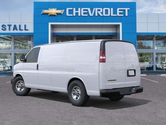2026 Chevrolet Express Cargo 1WT