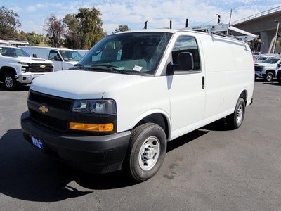 2026 Chevrolet Express Cargo 1WT