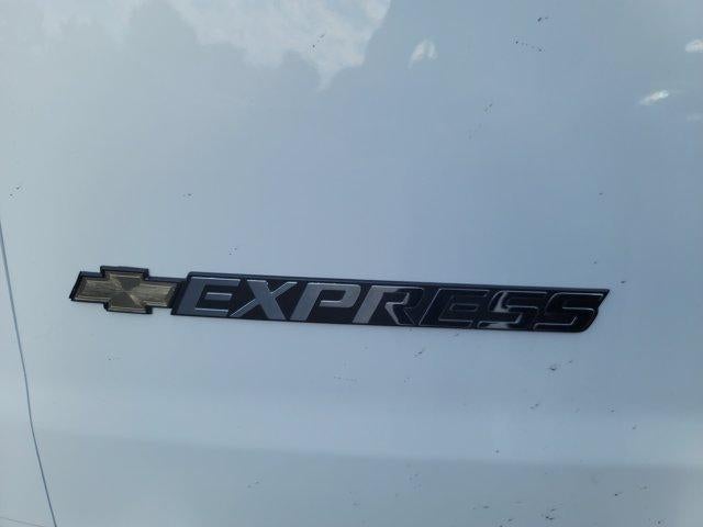2026 Chevrolet Express Cargo Work Van - Photo 27