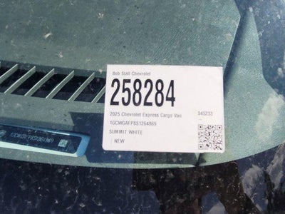 2025 Chevrolet Express Cargo WT