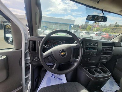 2025 Chevrolet Express Cargo WT