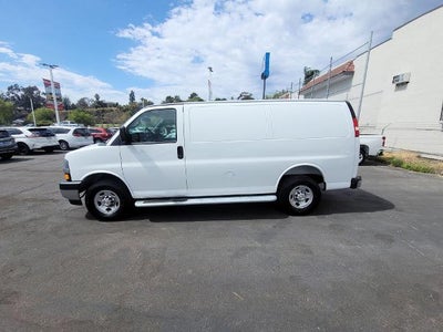 2025 Chevrolet Express Cargo WT