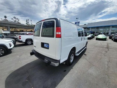 2025 Chevrolet Express Cargo WT