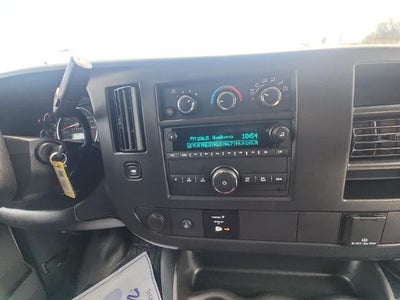 2025 Chevrolet Express Cargo WT