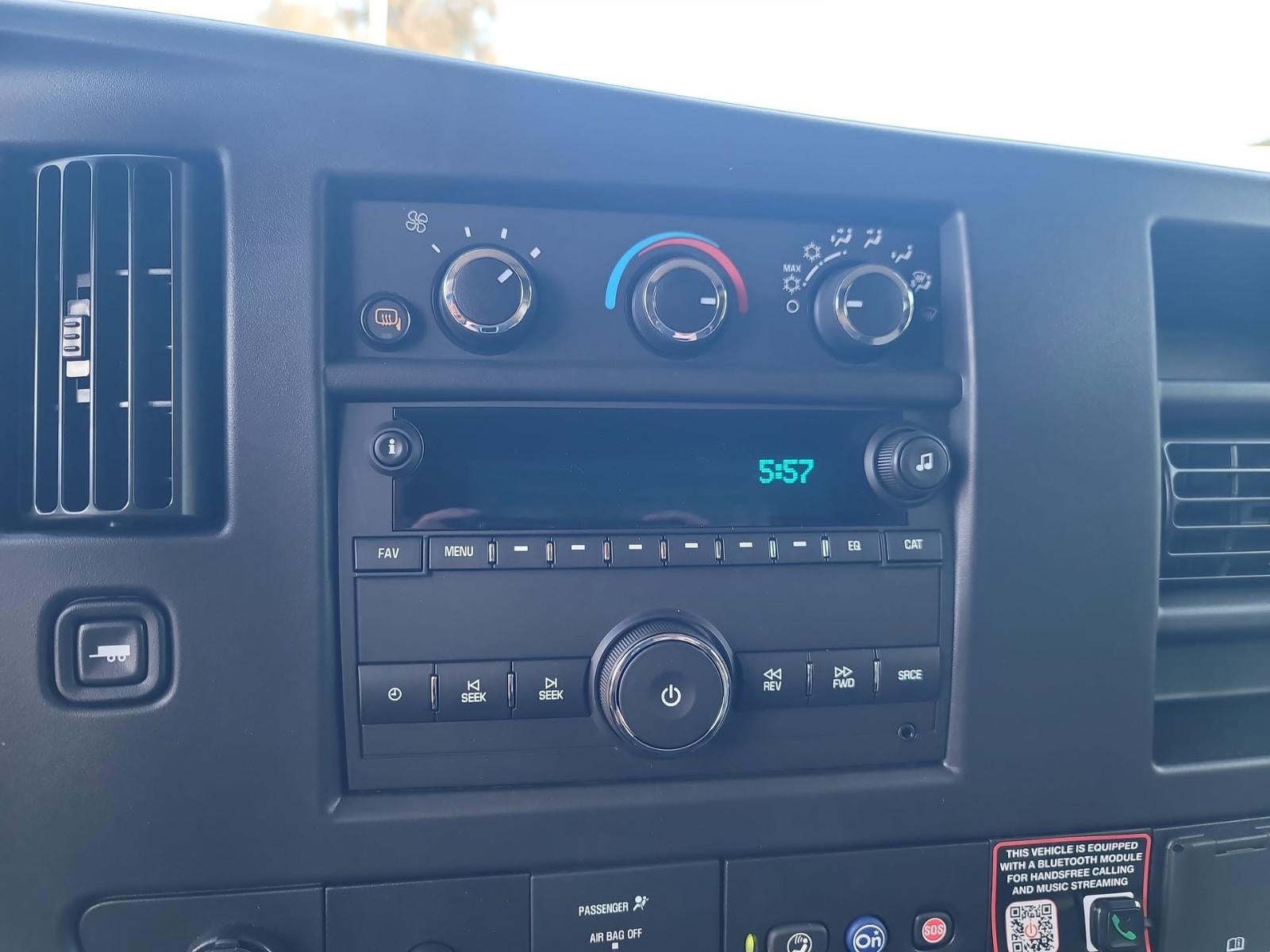 2025 Chevrolet Express Cargo 2500 WT