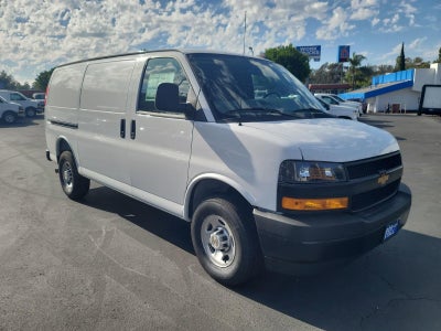 2025 Chevrolet Express Cargo 2500 WT