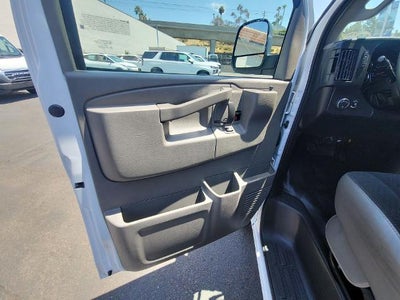 2024 Chevrolet Express Cargo 2500 WT