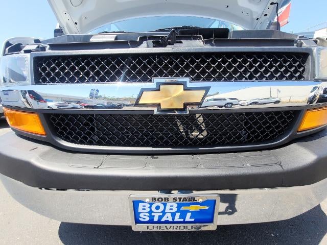 2024 Chevrolet Express Cargo 2500 WT