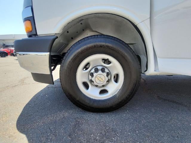2024 Chevrolet Express Cargo 2500 WT