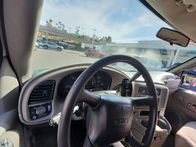 2005 GMC Safari Passenger Ext 111" WB RWD