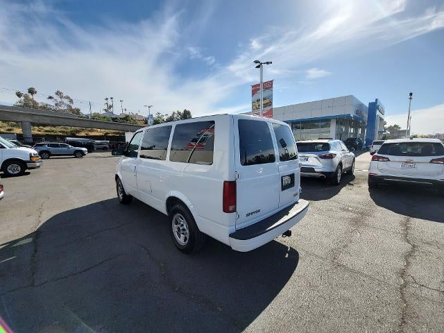 2005 GMC Safari Passenger Ext 111" WB RWD